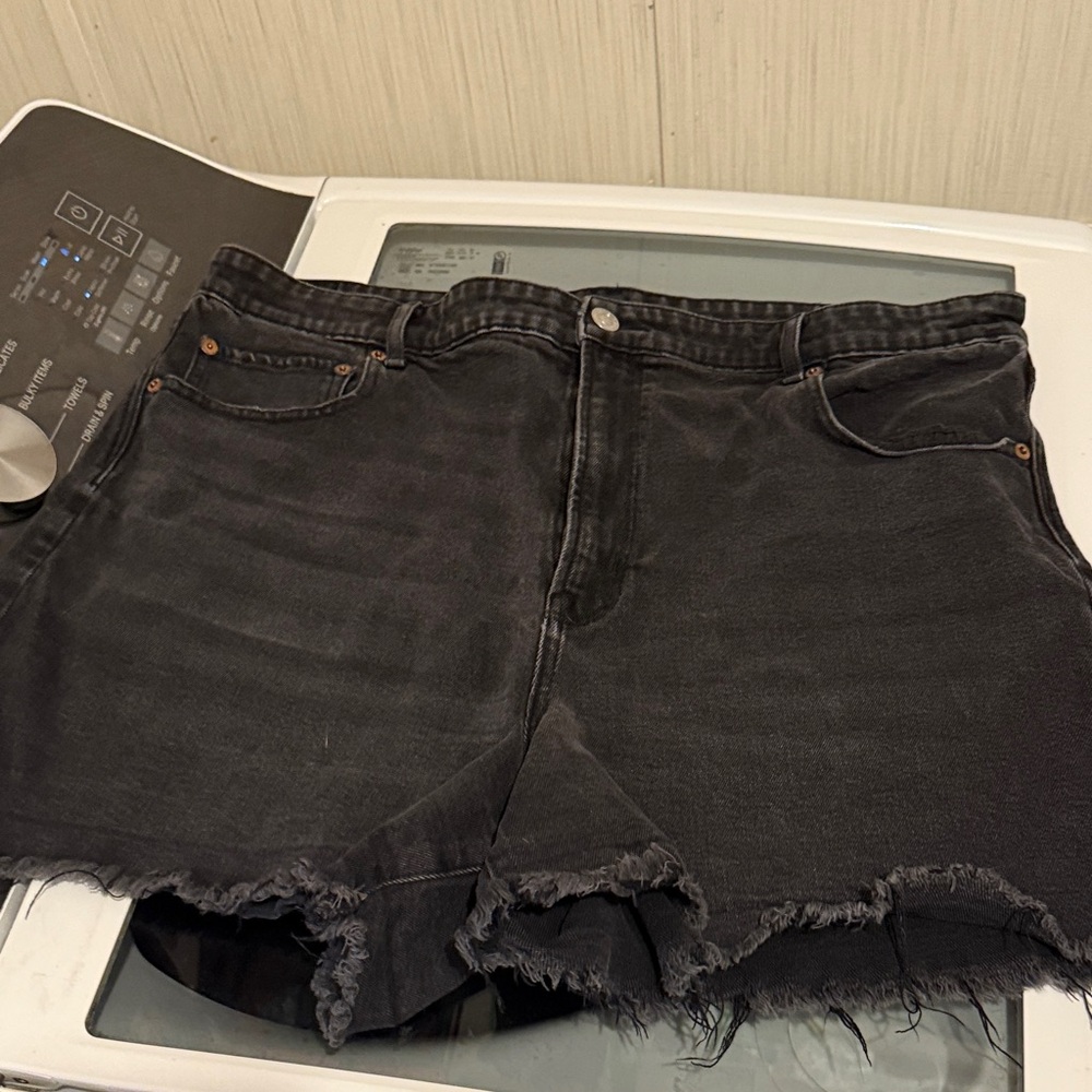 American eagle outfitters highest 90s boyfriend shorts  18
